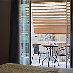 Metro Gardenie Home